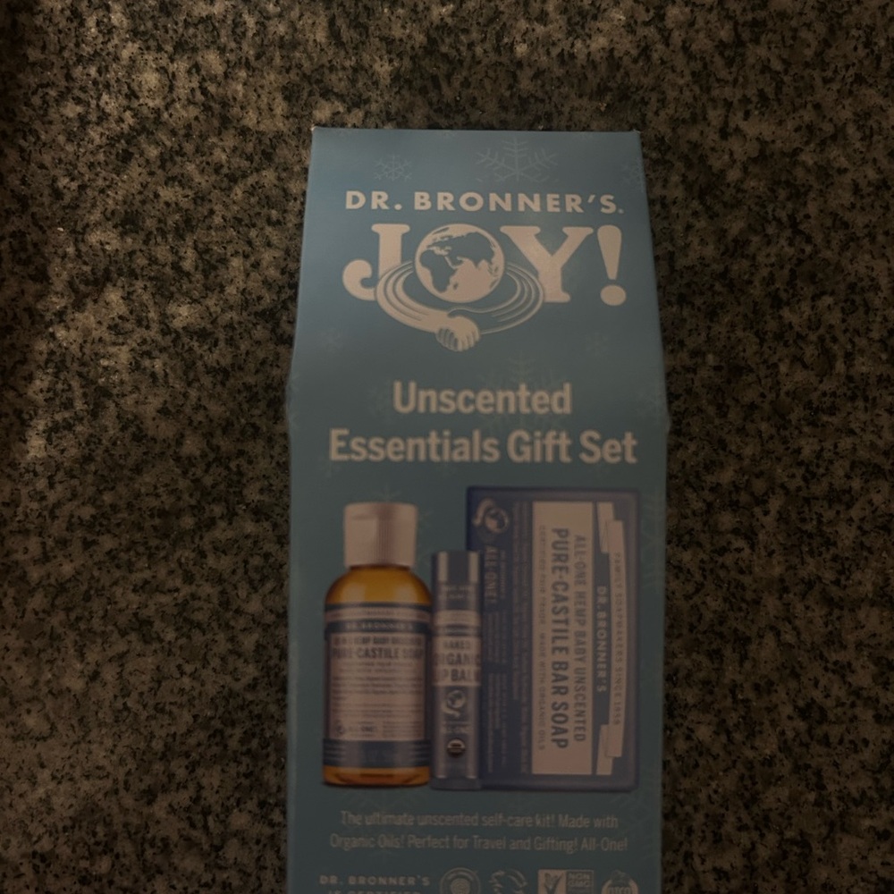 Unscented Essentials Gift Set - Light Blue